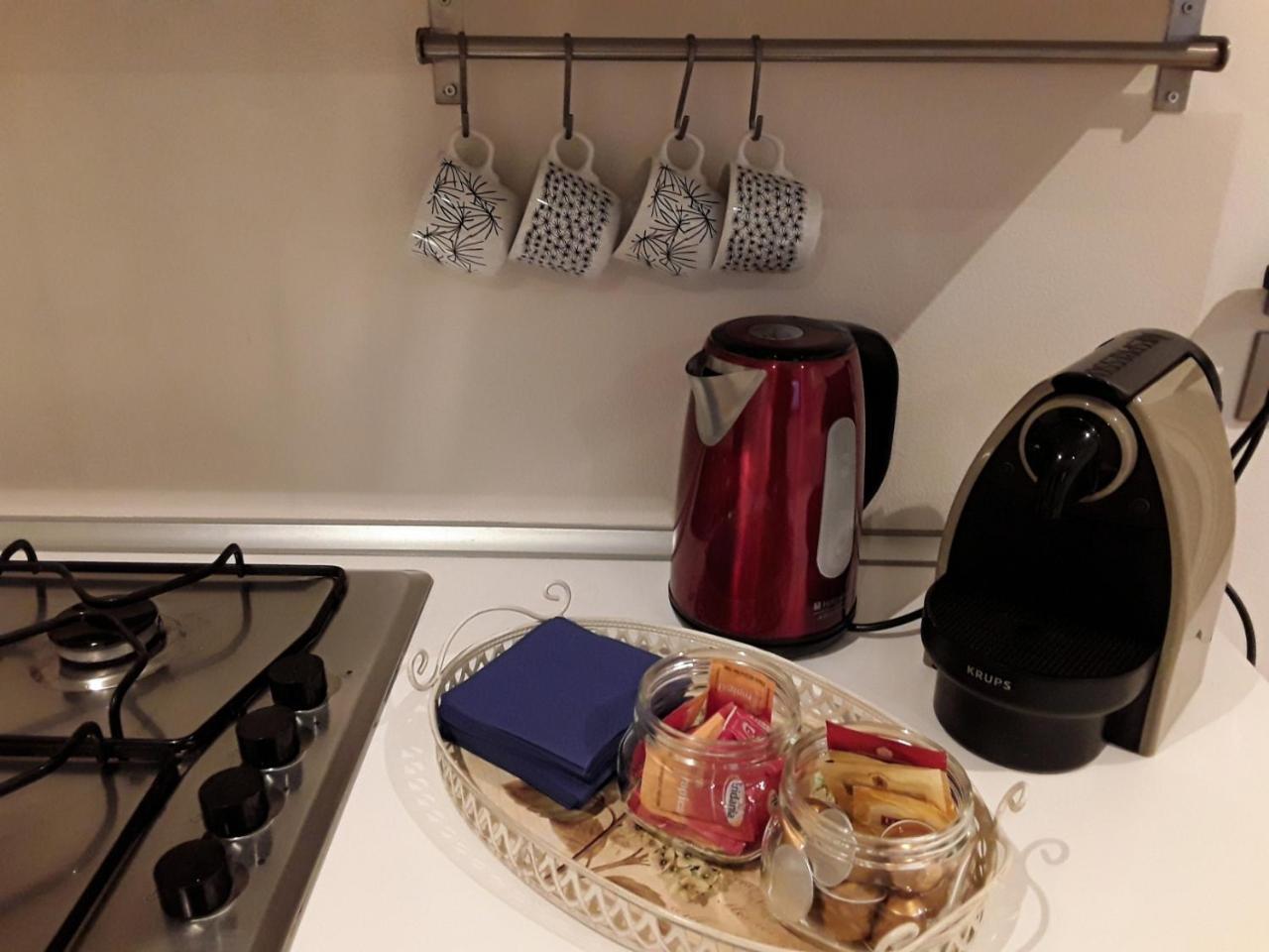 Suite אסיסי מראה חיצוני תמונה